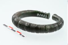 Foto von Bronzearmreif (NHMW-PRAE-025414)